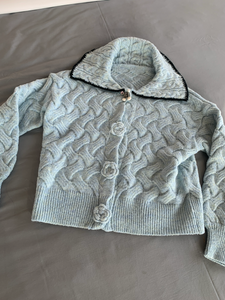 Blue green knit short cardigan